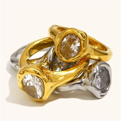 Anillo fundido de huevos de paloma
